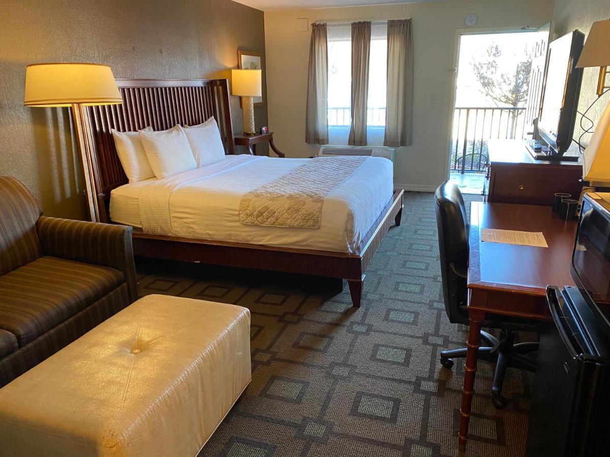 Cascades Motel Bloomington